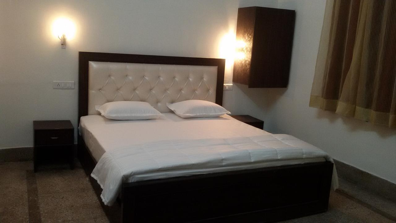 Hotel Vacation Jaipur Ngoại thất bức ảnh