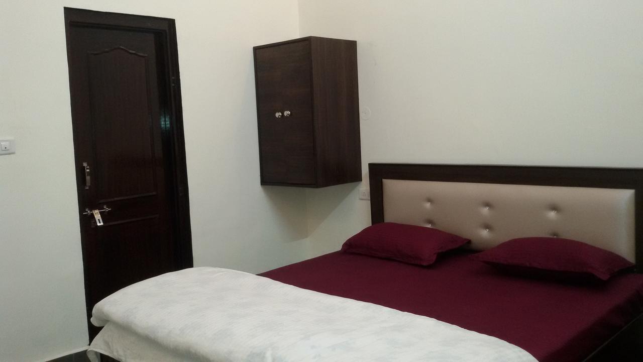 Hotel Vacation Jaipur Ngoại thất bức ảnh