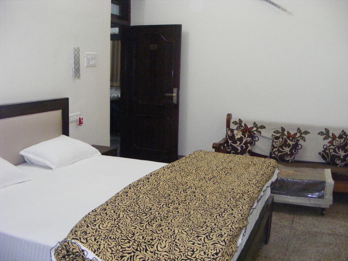Hotel Vacation Jaipur Ngoại thất bức ảnh
